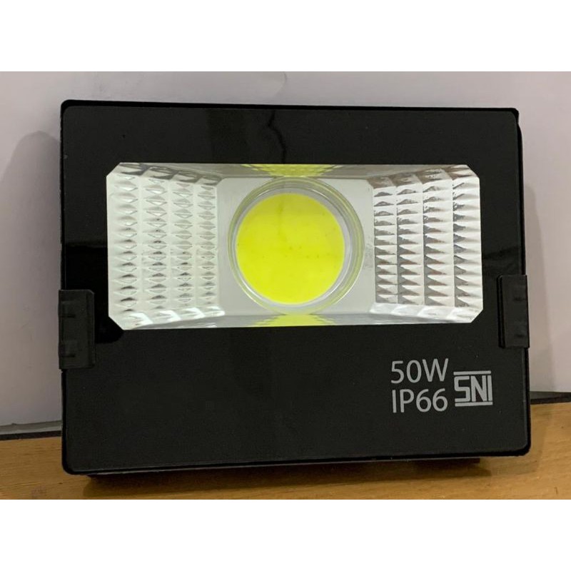 Lampu Sorot Tembak Led Floodlight 50 Watt 50W Mata COB