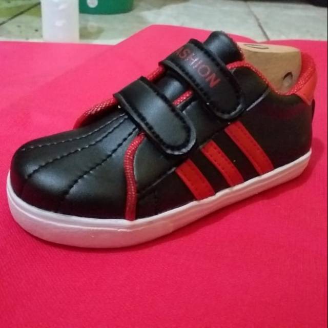 Sepatu Anak Laki-laki/ Size 22-30