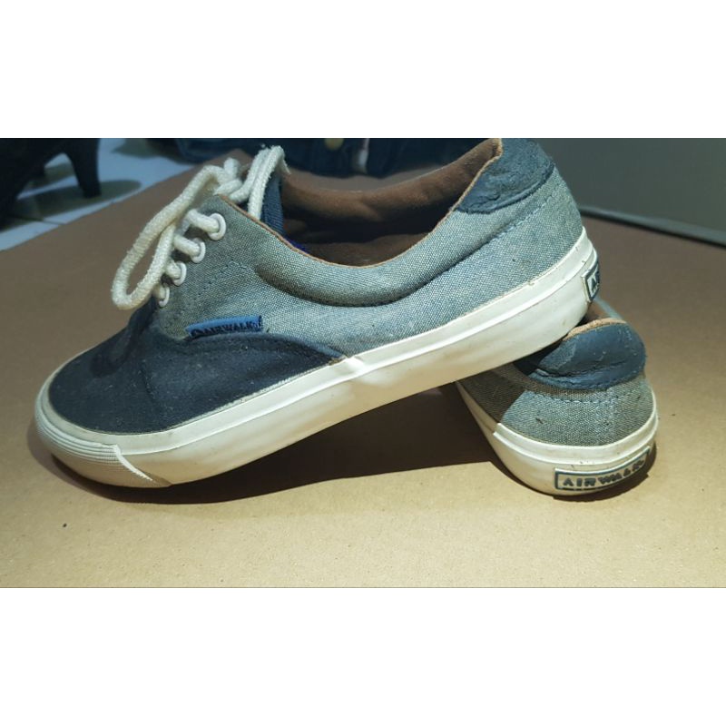Airwalk Sneakers PRELOVED