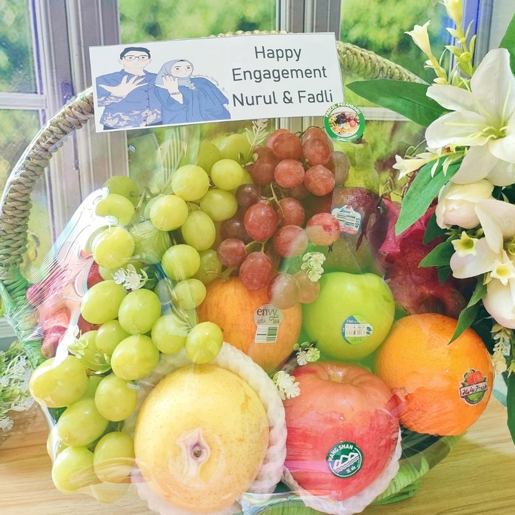 

Engagement Hampers|Parcel Hantaran|Parcel Buah - Hantaran 1