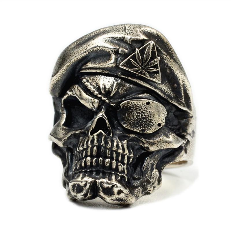 2022 Cincin Desain Tengkorak Bajak Laut Gaya Retro Gothic Punk Rock Untuk Pria