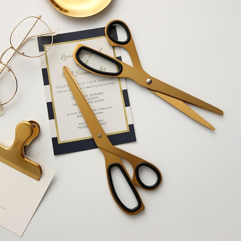 Triple W Gold scissors Stationary Decoration Gunting Emas Dekorasi