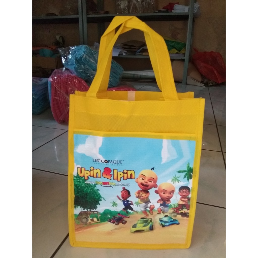 

READY SIAP KIRIM UPIN IPIN tas souvenir ultah model kantong depan