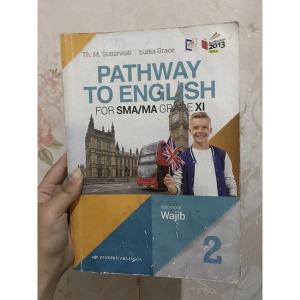 

BUKU PAKET PATHWAY TO ENGLISH KELAS 11 (PRELOVED)