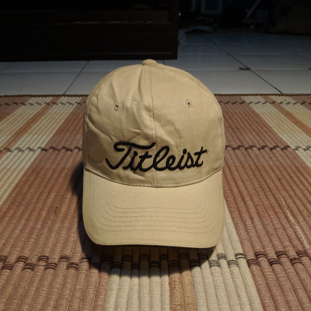 Topi TITLEIST GOLF USA FJ FOOTJOY Cream Cap Original Second Preloved