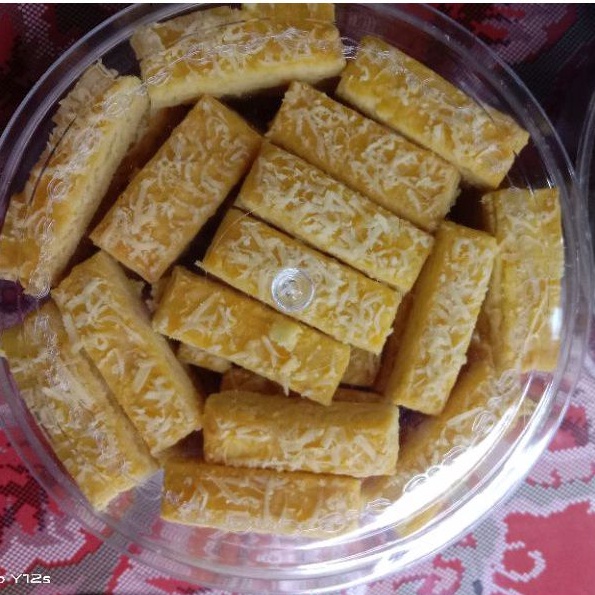 

Kue Kering Kuker Lebaran Imlek Kastengel Kestengel Kastangel Keju Edam 250g 500g