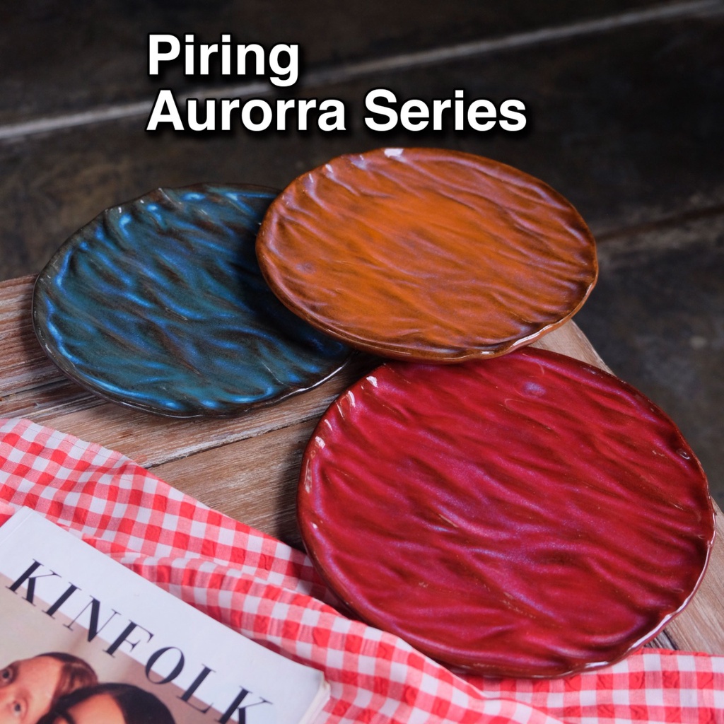 Naruna Piring Keramik Wavy Aurora Series