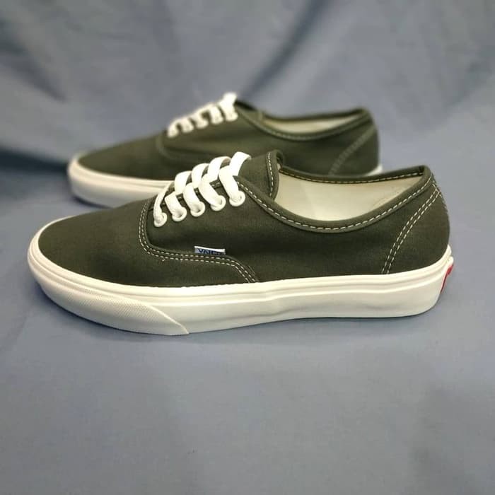 sepatu vans authentic original
