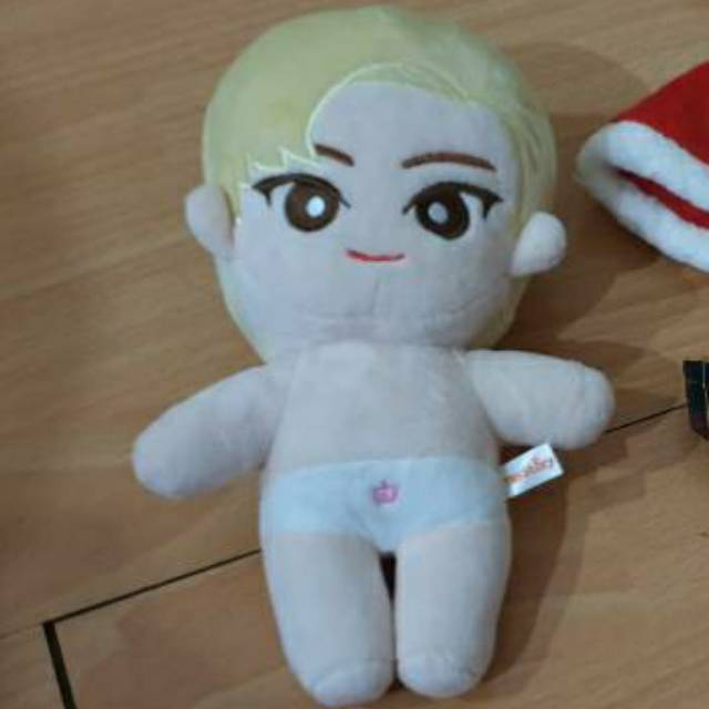 Wanna one doll HWANG MINHYUN blonde hair 20cm by @minhyun_doll masternim bts doll exo doll svt doll 