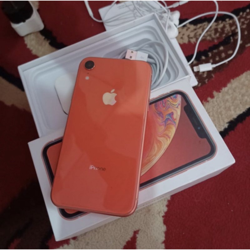 iphone xr 64 gb