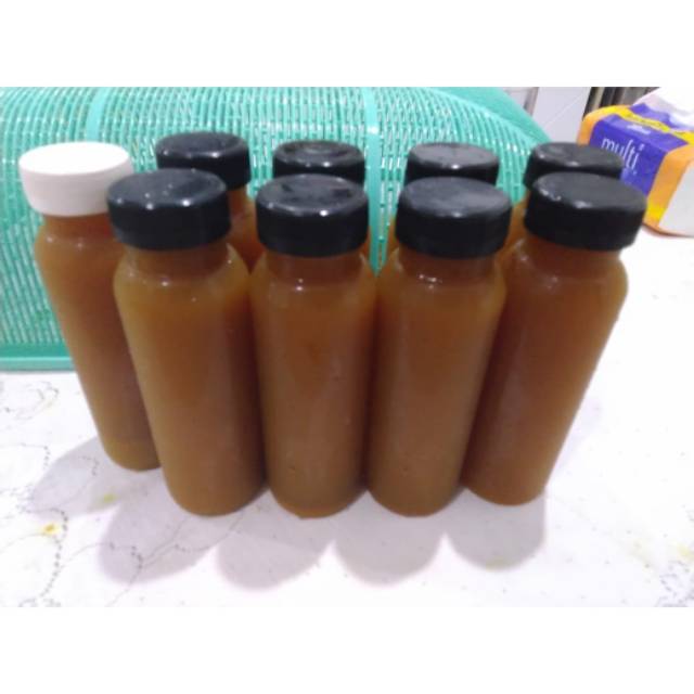 

Jamu Kunyit, jahe, sereh, asam, gula aren, jeruk nipis