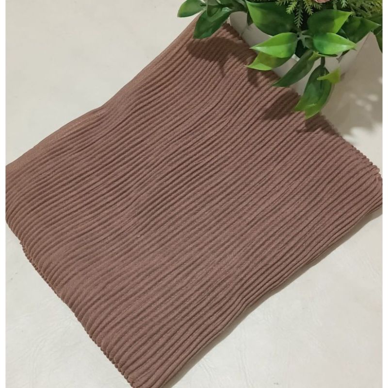 HIJAB SEGIEMPAT PLISKET BELLA SQUERE POLOS /HIJAB PLISKET/COD-Milo