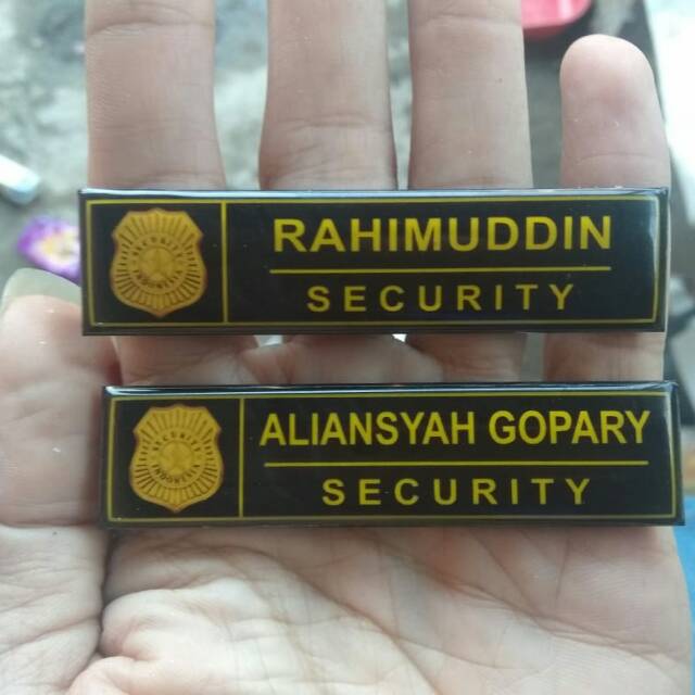 

Nametag