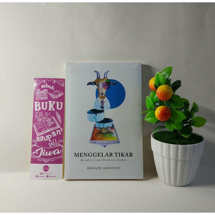 Menggelar Tikar Menafsir Lagu Membaca Zaman - Beruang