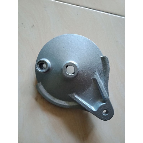 Tutup Tromol Belakang cb 200 175 Kymco spike