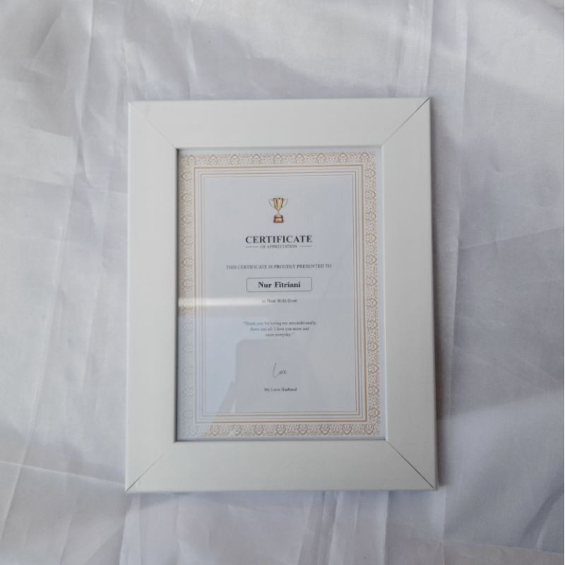 

GIFT BOX SERTIFIKAT/SERTIFIKAT PENGHARGAAN/ KADO WISUDA/KADO ULANGTAHUN/KADO UNIK/SERTIF MAINAN