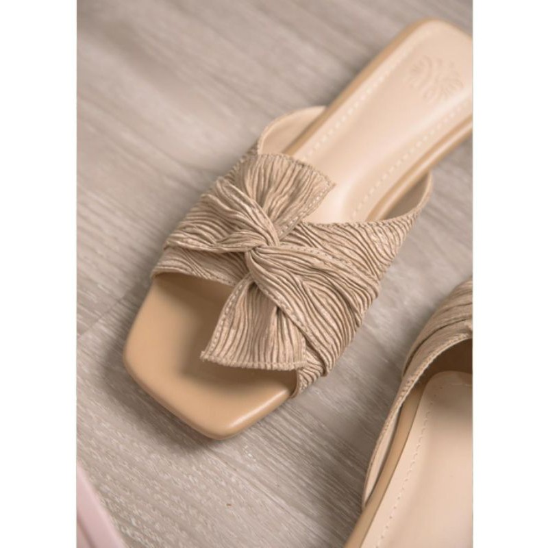 Elle Sandal Local id (CARAMEL)