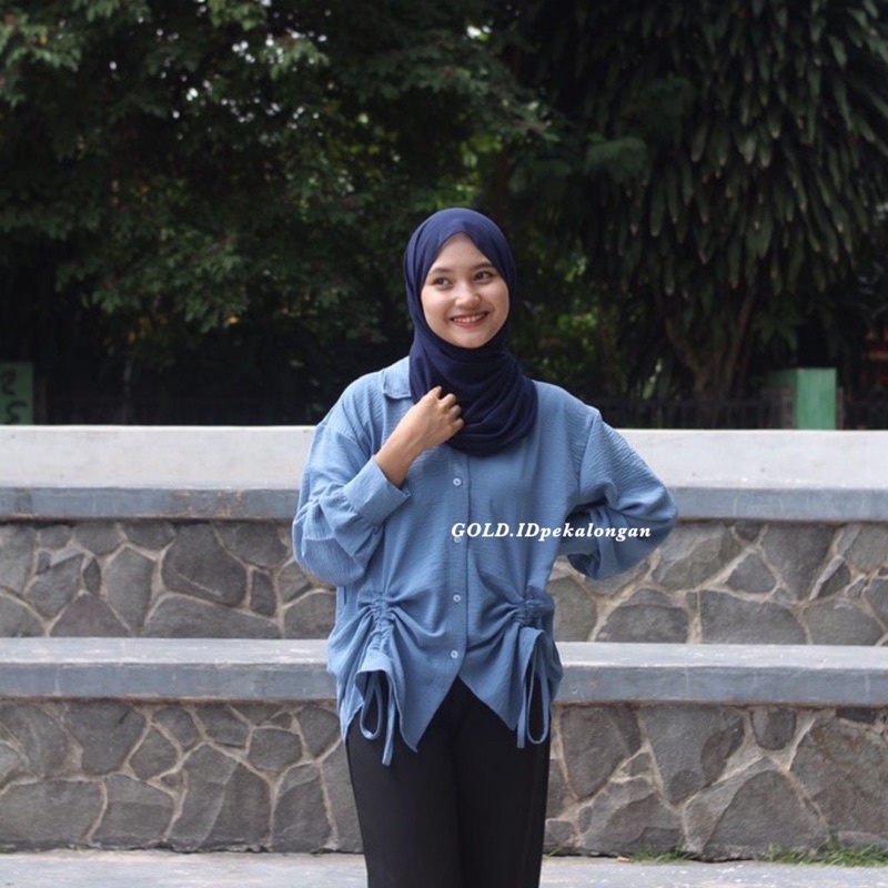 Yumna Blouse Crinkle// Kemeja Serut Wanita// Kemeja Katun Oversized Serut Depan// Helwa Shirt Kemeja Serut Crinkle Airflow// Atasan Wanita Lengan Panjang// Misty Blouse Serut// Kemeja Katun Poplin// Blouse Serut// Blouse Serut Depan