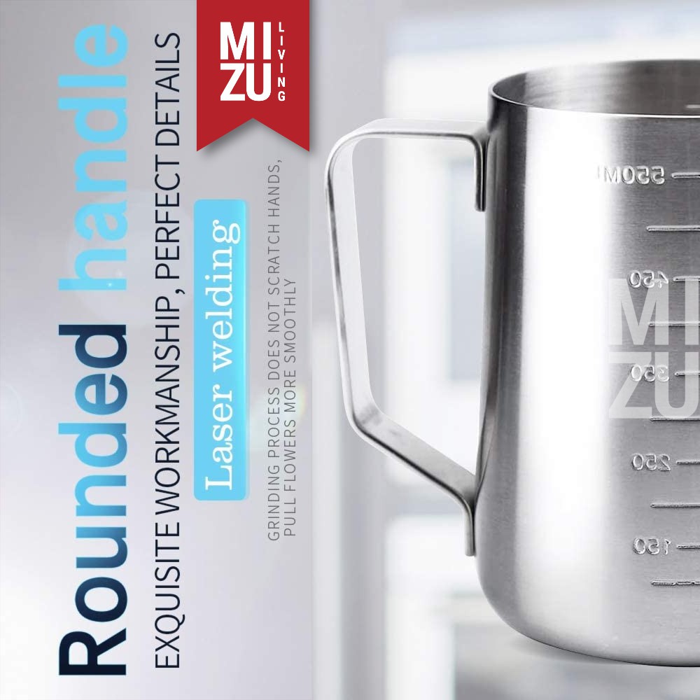 MIZU PICHET 900ml Milk Frothing Jug With STEELSCALE Latte Art Pitcher 304 Stainless Steel