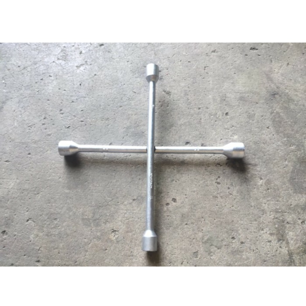 Kunci Roda Mobil Palang Ban Mobil 4 Way Lug Wrench Cross 17-19-21-23mm.bie082