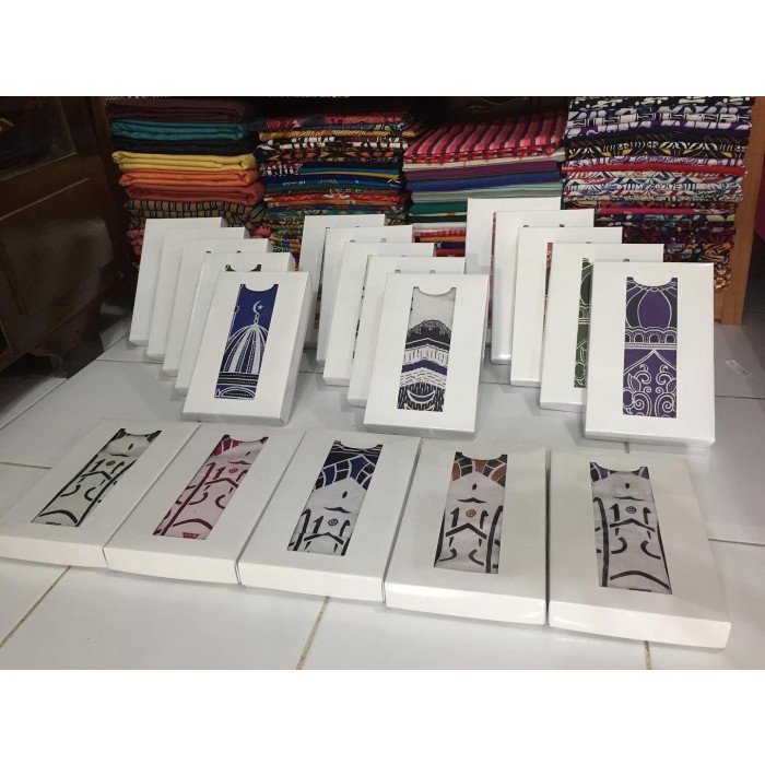Packing Dus Souvenir Sajadah Oleh-oleh Haji Umroh Gift Sajadah Batik