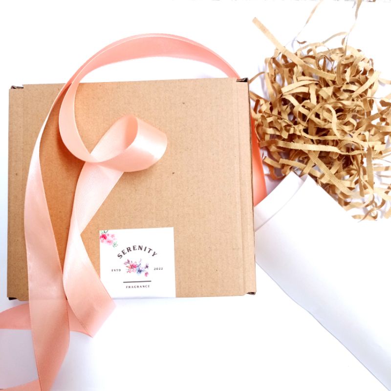 

Box Hampers/Kado ultah