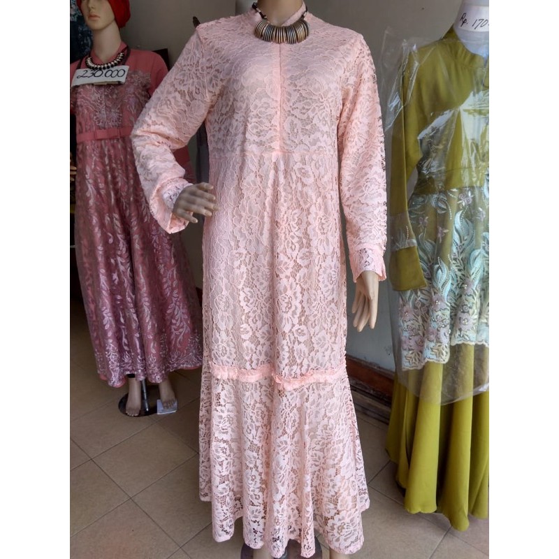Gamis Brokat Duyung Pink Pastel