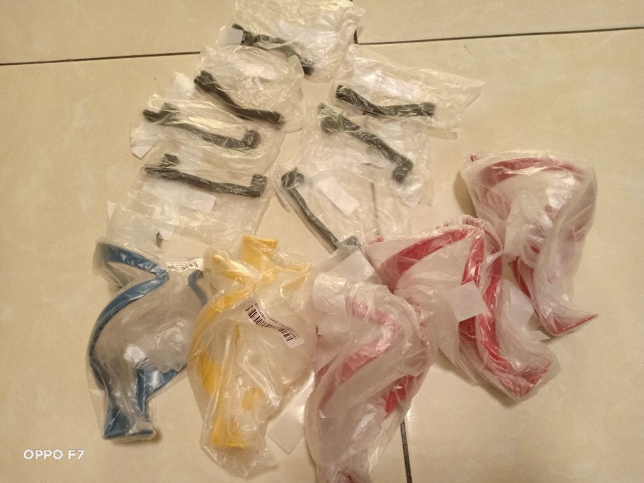 1pc Holder Botol Air Minum Bahan Plastik Kualitas Tinggi