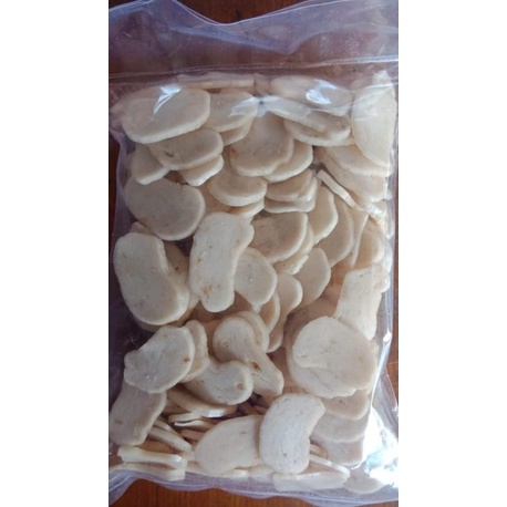 

Kerupuk ikan Dabo singkep
