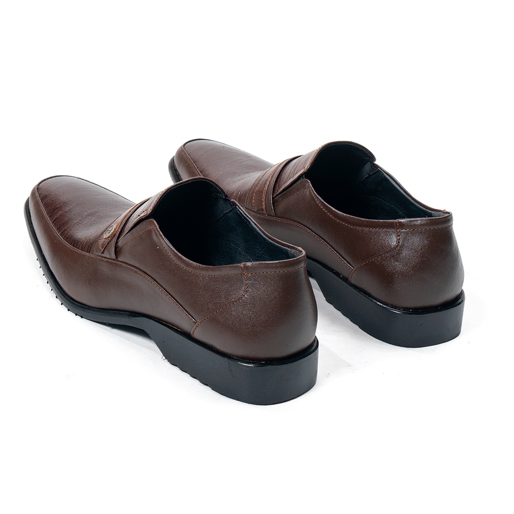 Sepatu Pantofel Pria Formal Slip On Loafers Fordza Kulit Asli F7007