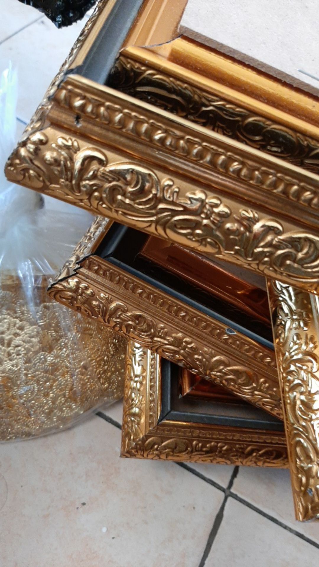 Isi 4 Kotak Hantaran Seserahan Frame Batik Mahar 1 Set Isi 4 Gold Silver Dan Putih Silver