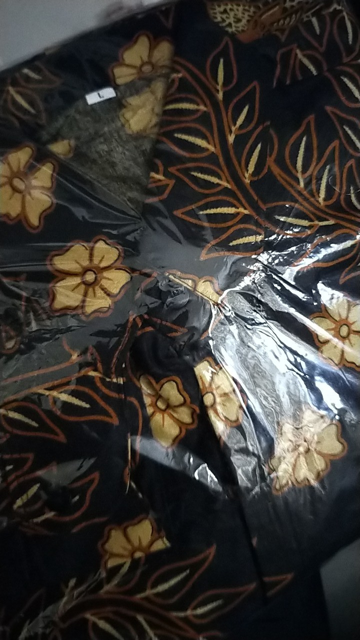 Kemeja Batik Pria Lengan Panjang Motif Manuk Kuning Kecil