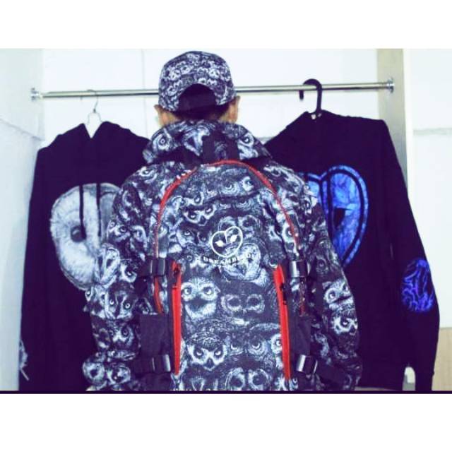 WINDBREAKER Dreambirds & Hoodie Clematis wb db pH Clematis dreambirds jaket Burung Hantu CLEMATIS