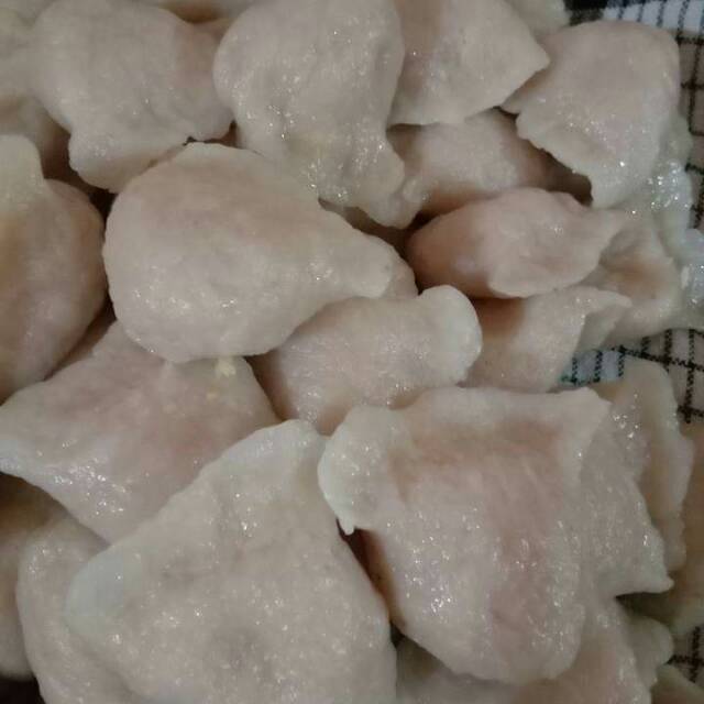 

Pempek betakoan
