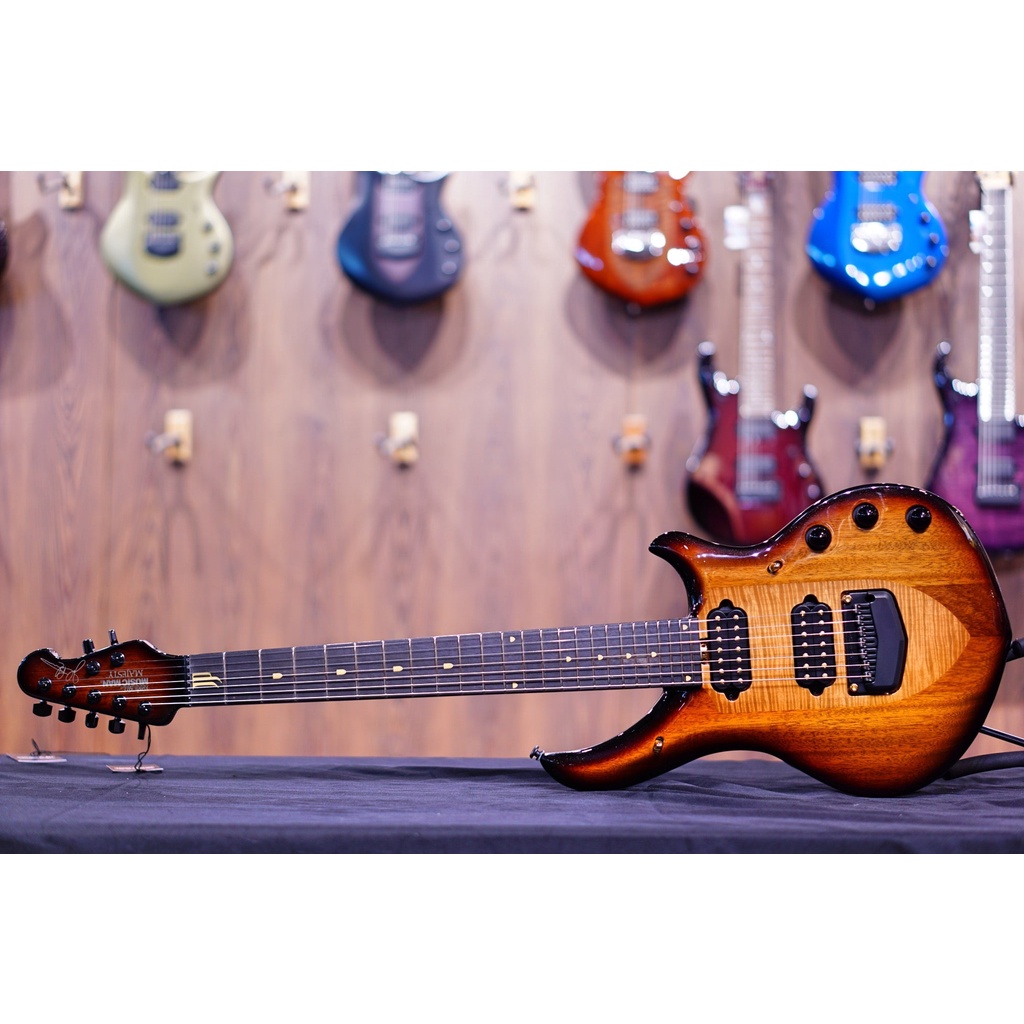 Ernie Ball Music Man John Petrucci Majesty 7 20th Anniversary  Honey Butter Burst M014963