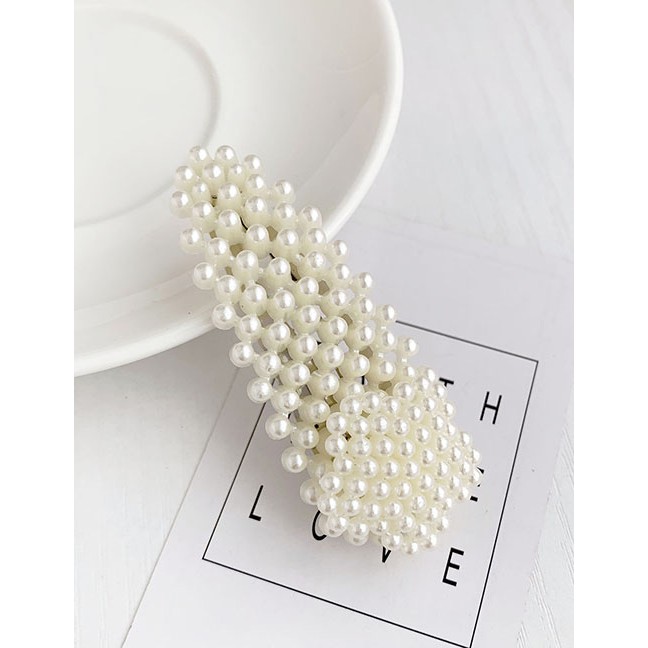 LRC Jepit Rambut Fashion Alloy + Resin Alloy Resin Imitation Pearl Triangle Hairpin F6755X