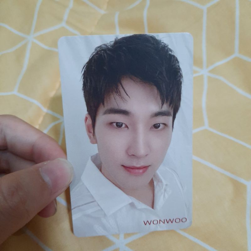 [BOOKED] photocard hmv wonwoo 24h white