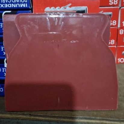 

kapi cat plastik merah 5