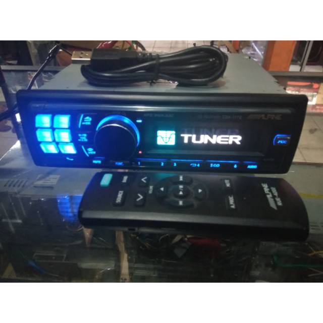 Alpine CDA-117E headunit singledin sound quality SQ audio mobil