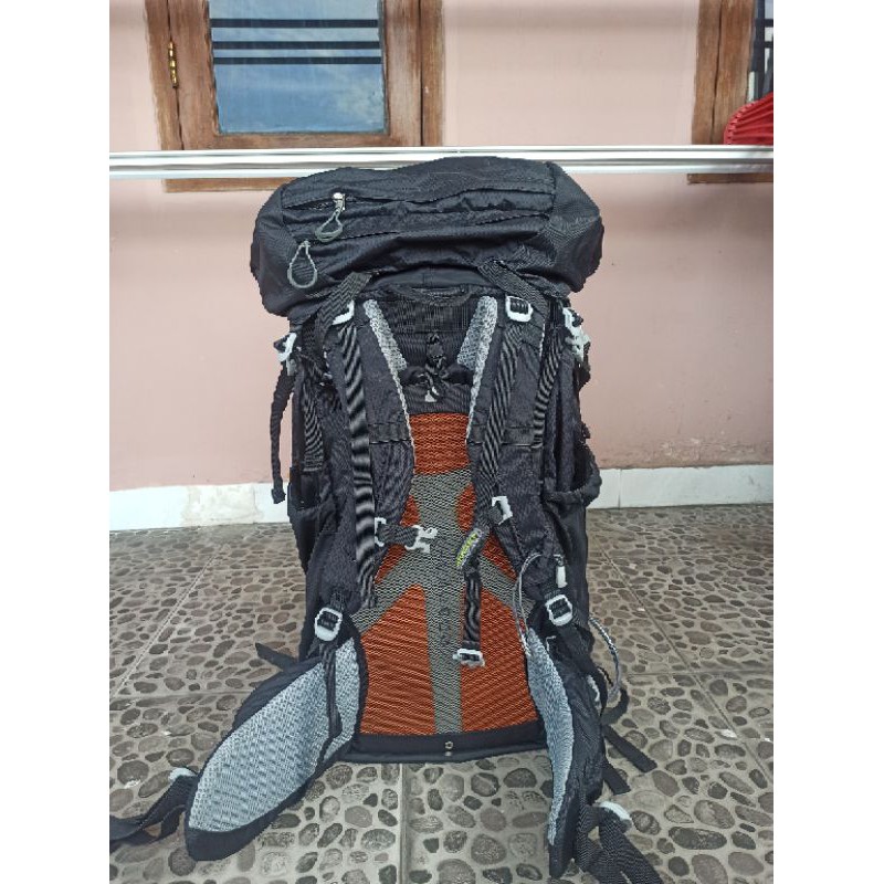 carrier sunature kestrel 68l