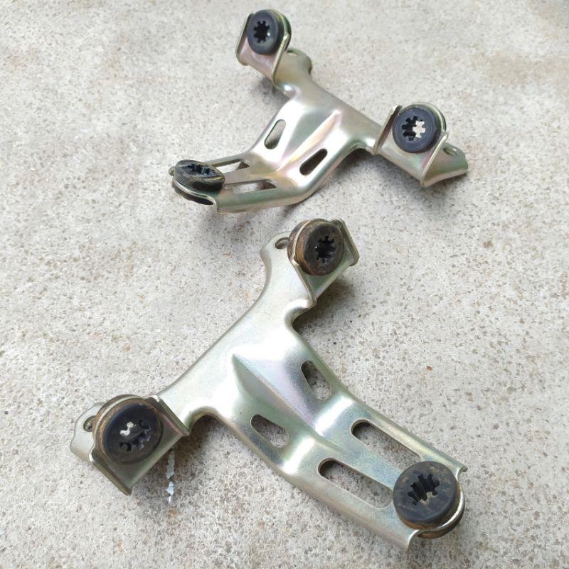 Breket Besi Dudukan Stoplamp Lampu Belakang Honda CBR 150 R CB 150R Lama Old Original Copotan