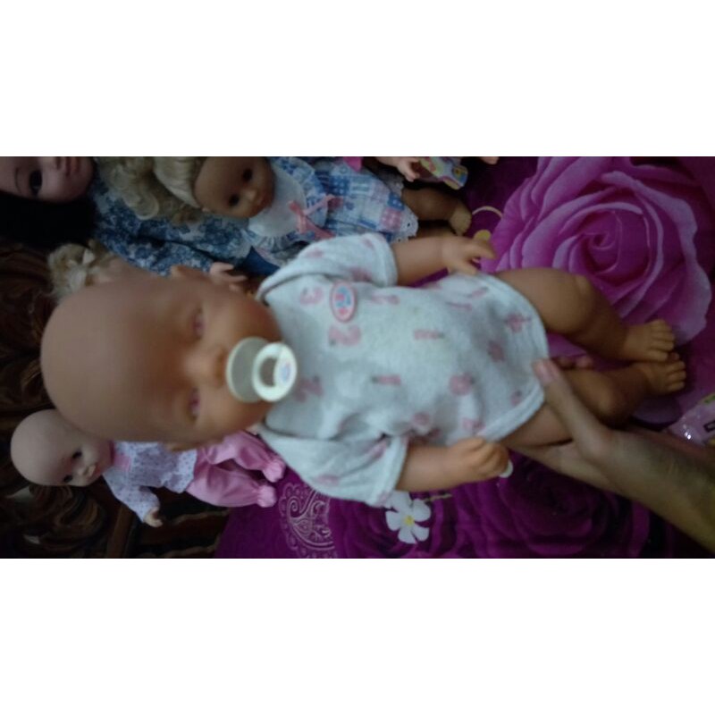 boneka bayi besar iyes
