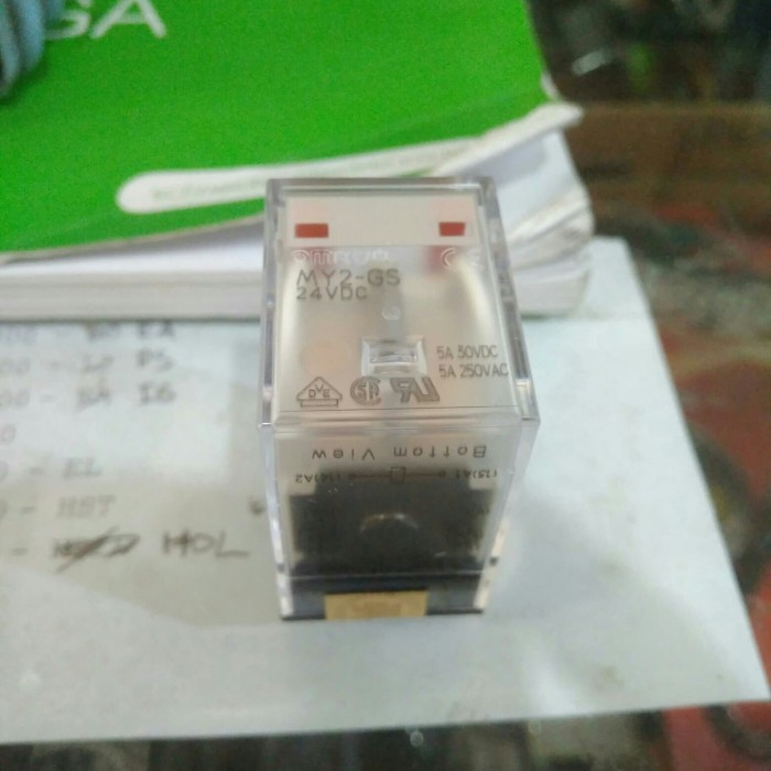 Relay relai Omron Asli MY2 220vac 220 volt AC 8 pin