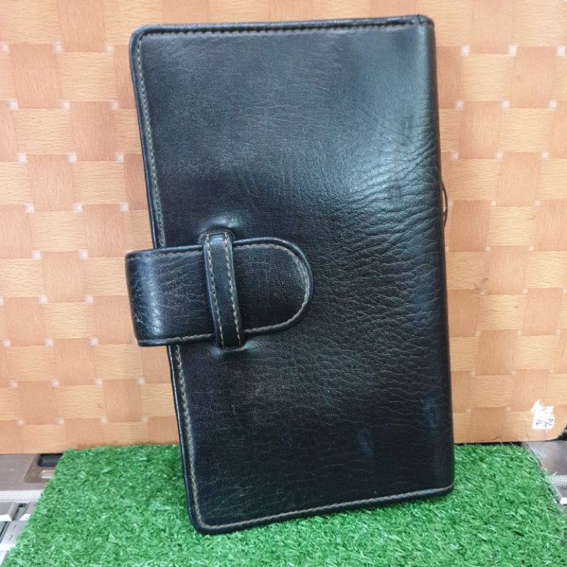 PRELOVED DOMPET KULIT FILE