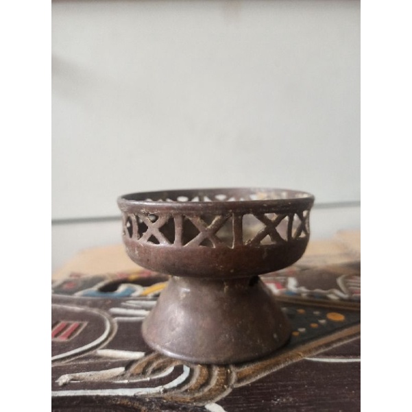 Bokor mini kuningan tua kuno rare langka ukiran buatan tangan antik