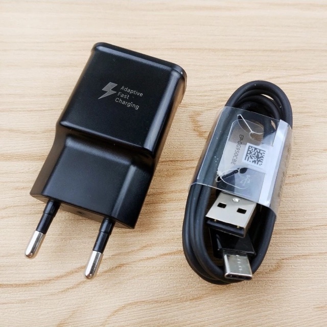 Charger Samsung Galaxy S10 S10 Plus S10 E Tipe C Fast Charging Original 100%