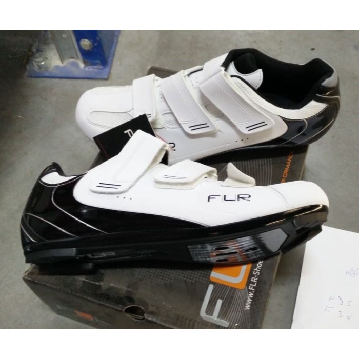 Sepatu FLR F-35 Road Shoes - White - 42