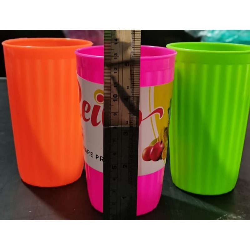 gelas plastik garis tinggi warna reivo