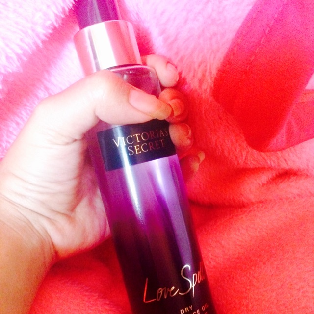 Victoria secret perfume