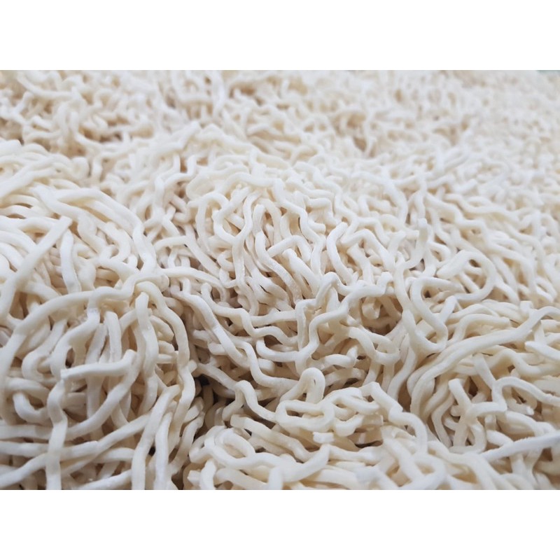 

Mie Telur / Mie keriting / Mie Mentah Spesial Tanpa Pengawet ( Min. Order 5 pcs )